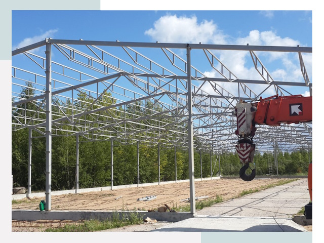 Строительство конюшен в Сосновоборск от 621 руб. под ключ