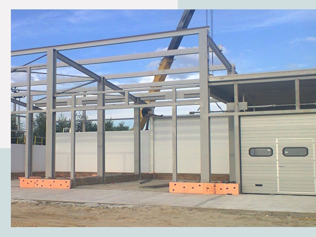 Строительство автосервисов от СтальСтрой-Ссб по цене 621 руб.